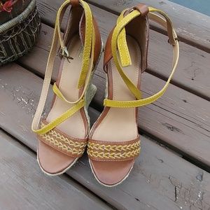Mossimo Wedge